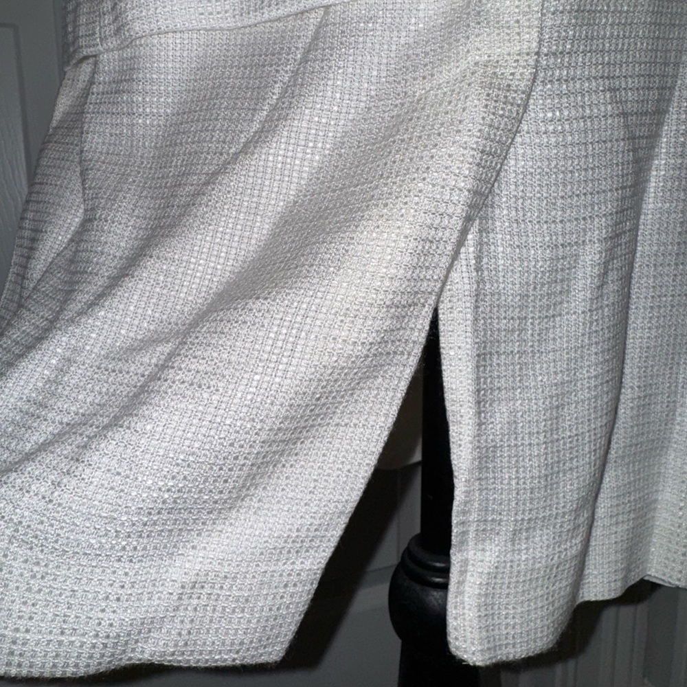 NWT Elegant Cream Blazer with Button Details NWT - image 3